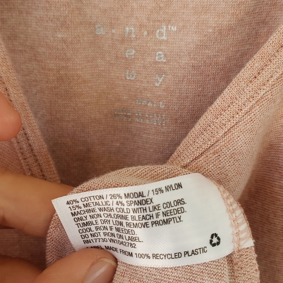 Pink shimmer tank top long - Picture 3 of 4